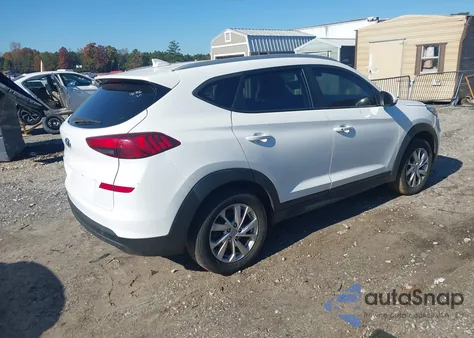 2021 Hyundai Tucson Value z USA, uszkodzony, nr VIN KM8J33A49MU364636